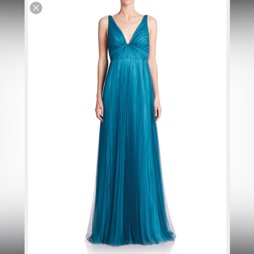 Elegant Tulle Pleated Gown